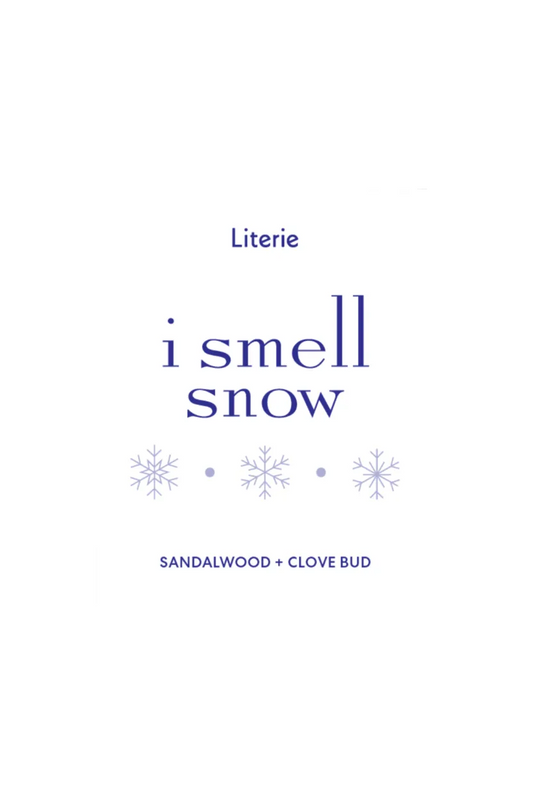 “I Smell Snow” Gilmore Girls–Inspired Candle | Cozy Winter Scent