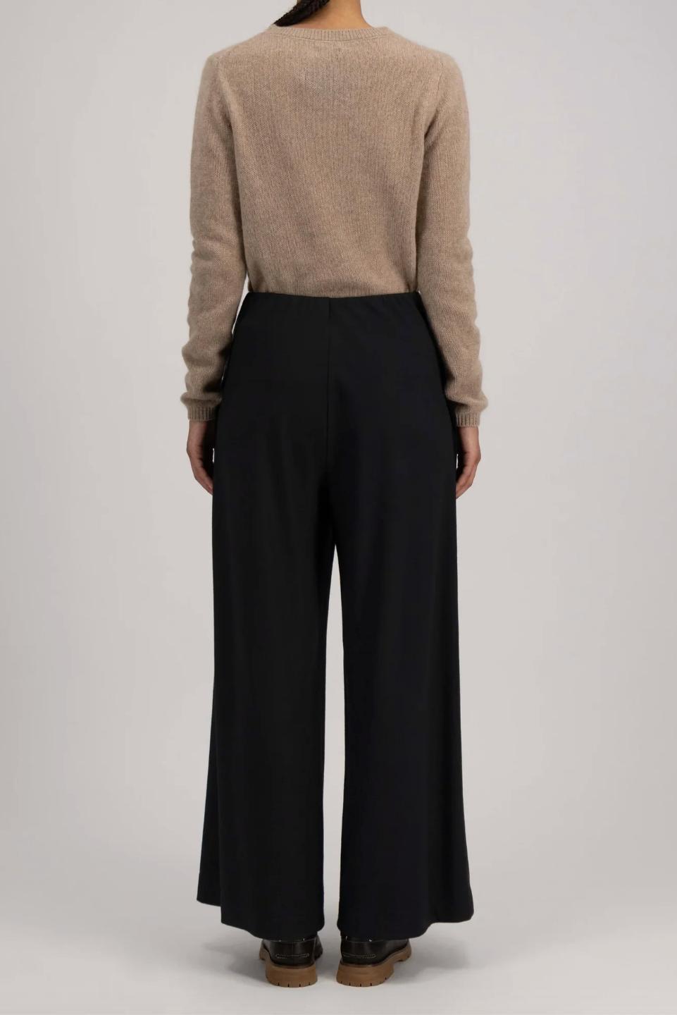 Wide-leg Cropped Trousers in Superfine Merino