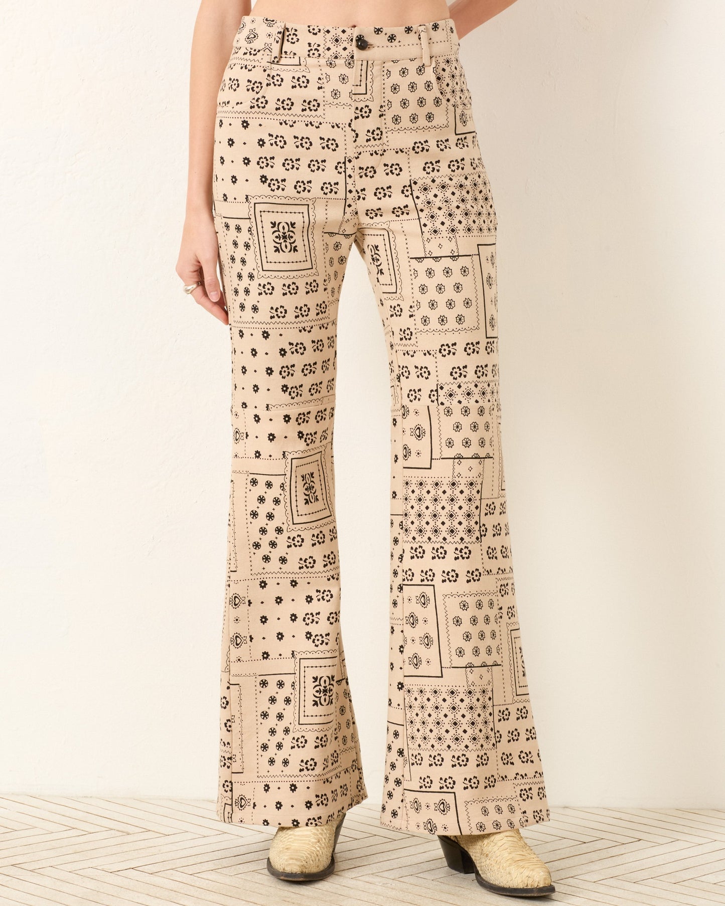 Bunny Prairie Sand Jean