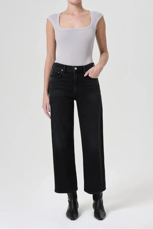 Ren Jean in Hush