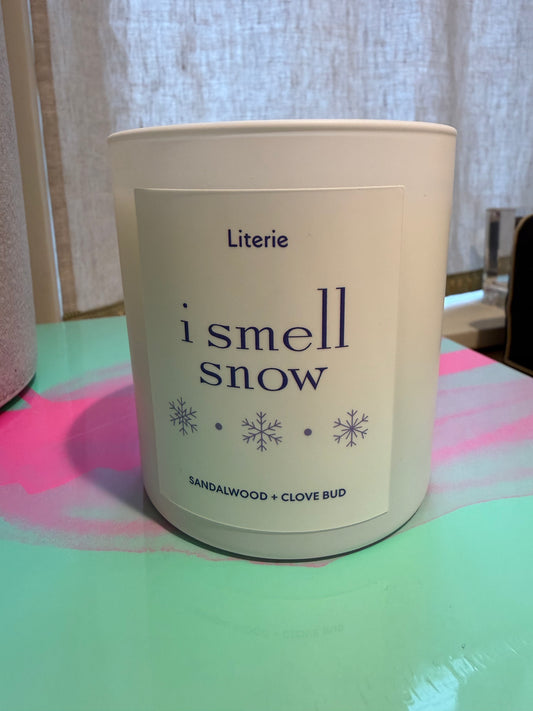 “I Smell Snow” Gilmore Girls–Inspired Candle | Cozy Winter Scent