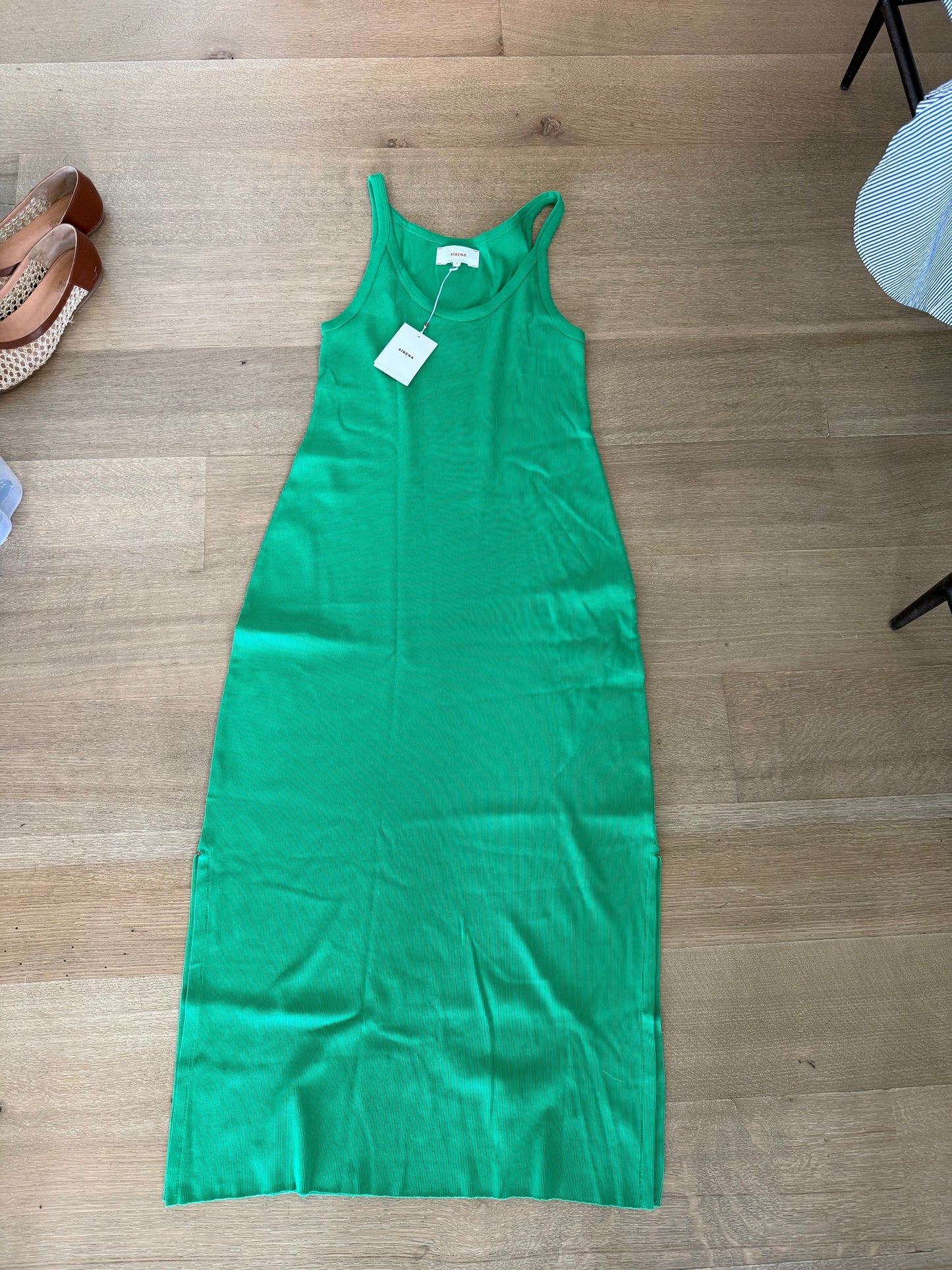 Beckett dress in Grassy Green