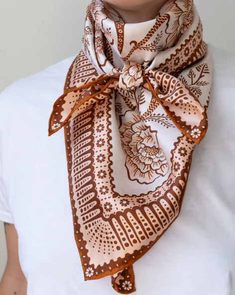 Silk Twill Patterned Scarf - 35x35 Large