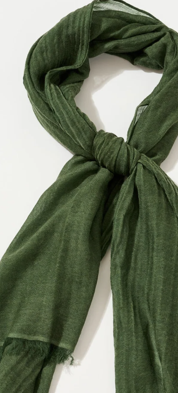 Cashmere Crinkle Scarf Ivory