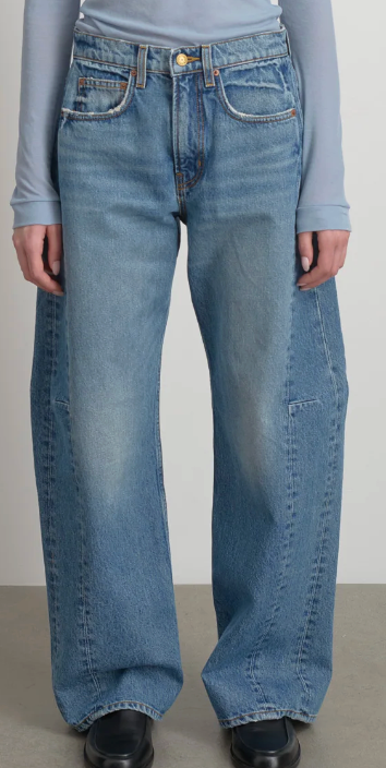 Relaxed Cuffed Lasso Jean - Jane Wash