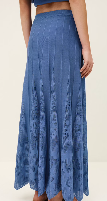 Serta Skirt