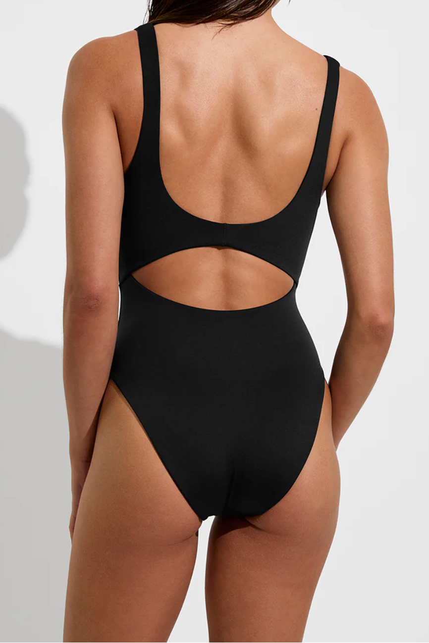 Double Scoop Suit