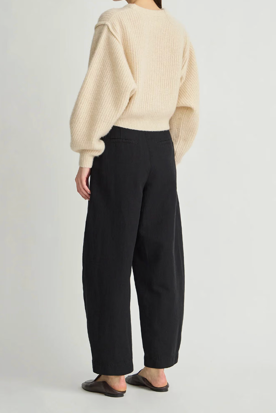 Bari Crop Trouser in Black