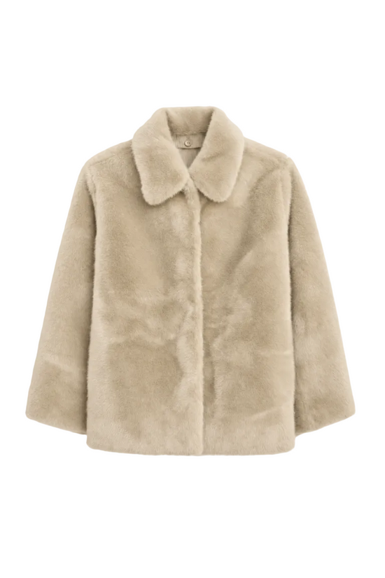 Duane St Jacket In Faux Fur in Honey