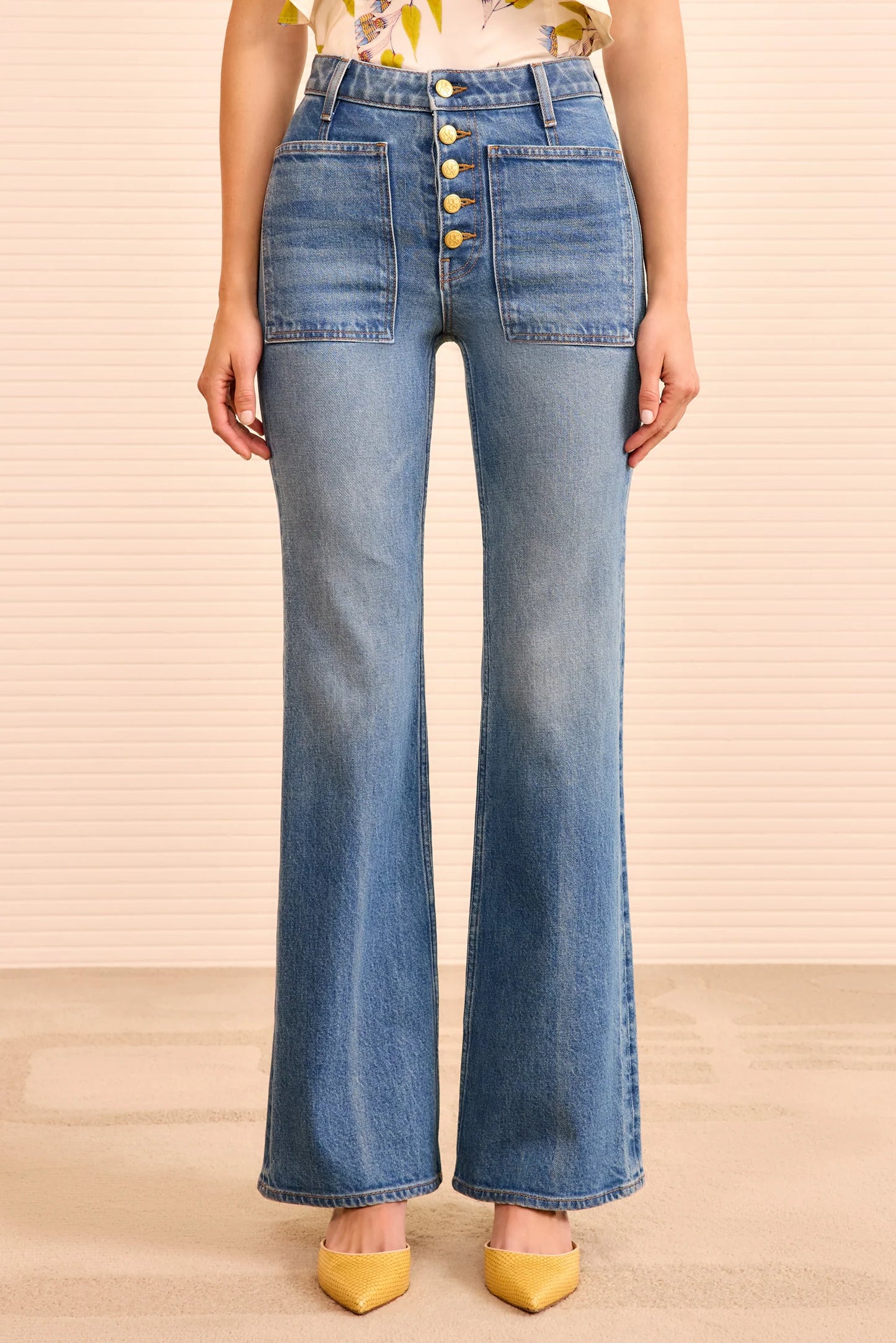 The Lou Stretch Jean in Danube