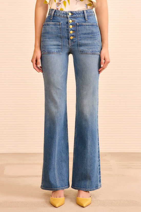 The Lou Stretch Jean in Danube